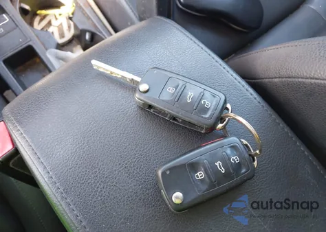 2016 Volkswagen Tiguan S from USA, damaged, VIN WVGAV7AX0GW579181